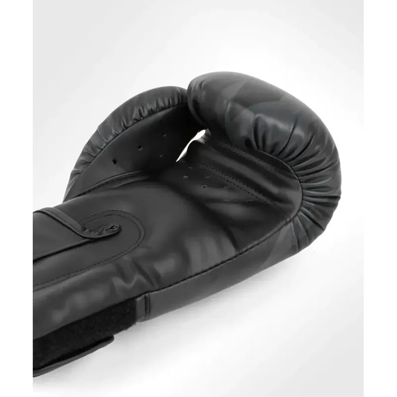 Guantes De Boxeo Venum Razor Color Negro Talla 16oz